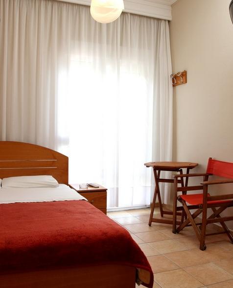 Noni Rooms Agia Trias Exteriör bild